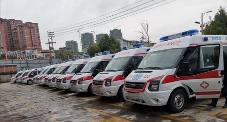 奉賢24小時道路救援 您的全天候行車安全守護者